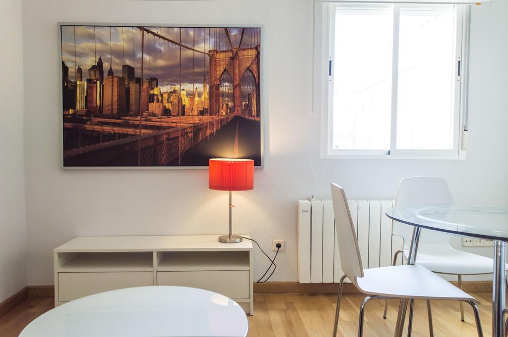 For You Rentals Reina Sofia Apartment Temporal Df21 Madrid Esterno foto