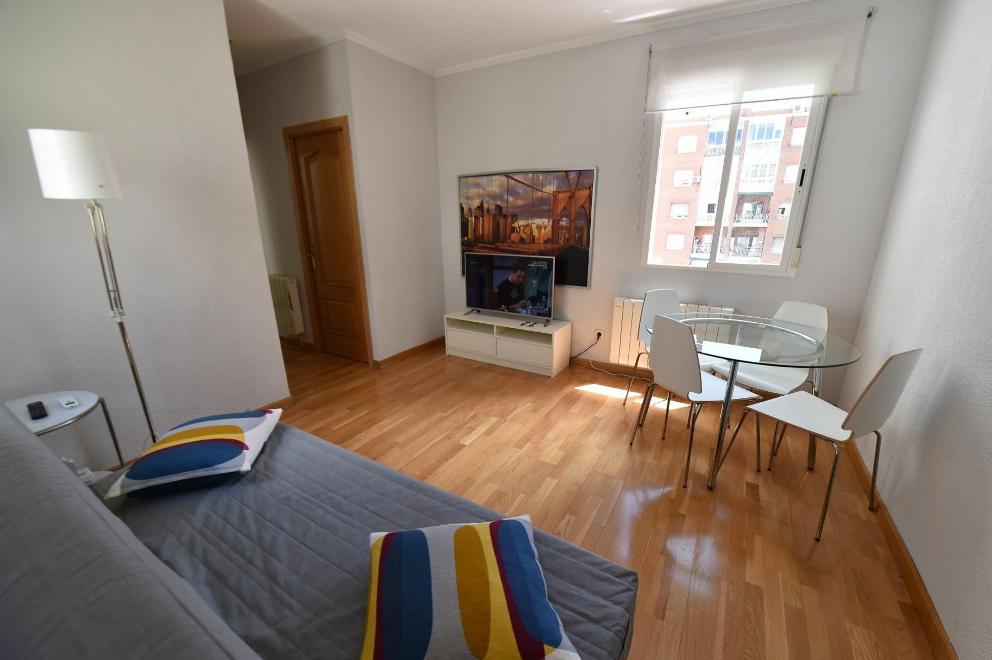 For You Rentals Reina Sofia Apartment Temporal Df21 Madrid Esterno foto